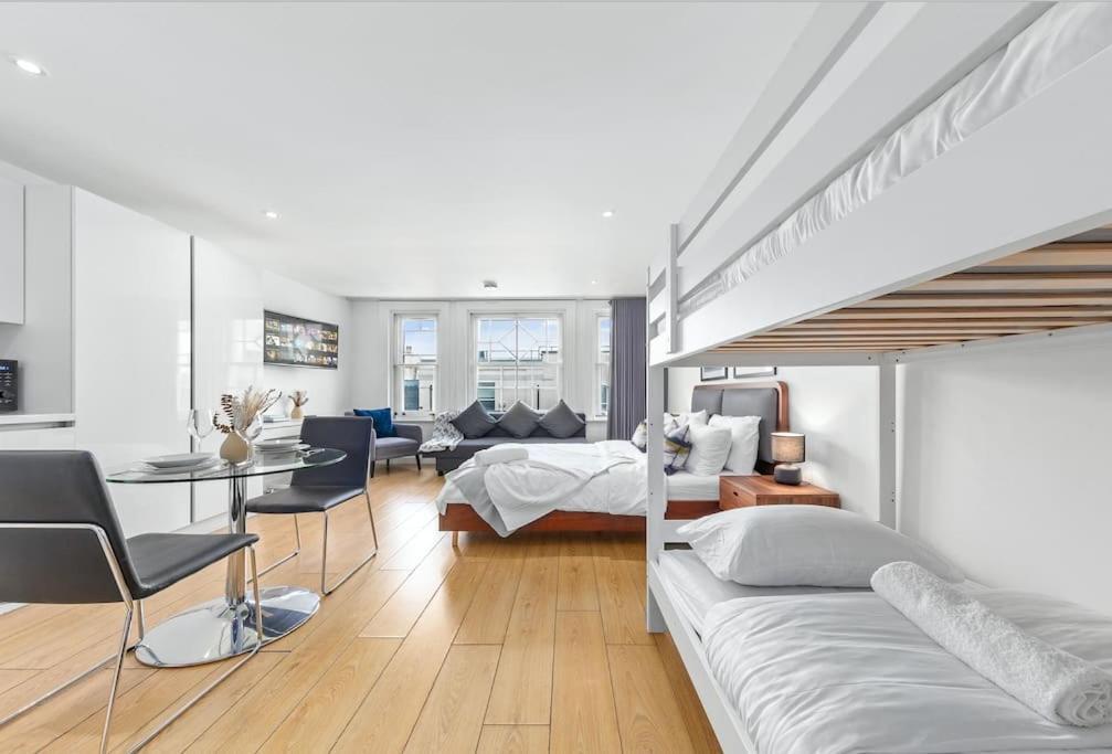 Piccadilly Haven, Flat In London Vr12 Daire Dış mekan fotoğraf