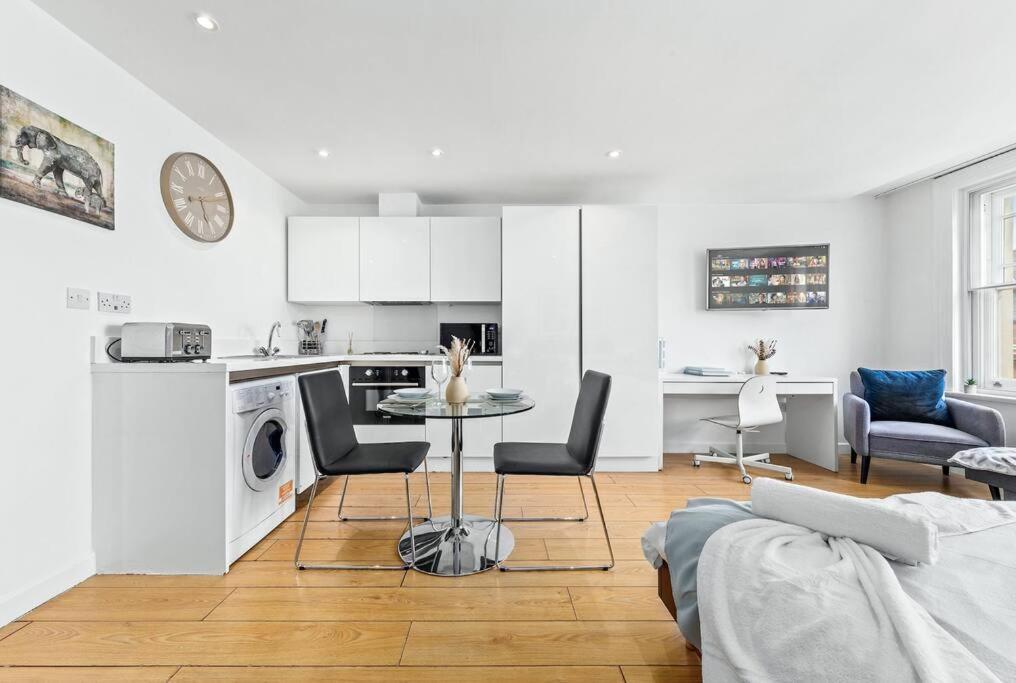 Piccadilly Haven, Flat In London Vr12 Daire Dış mekan fotoğraf